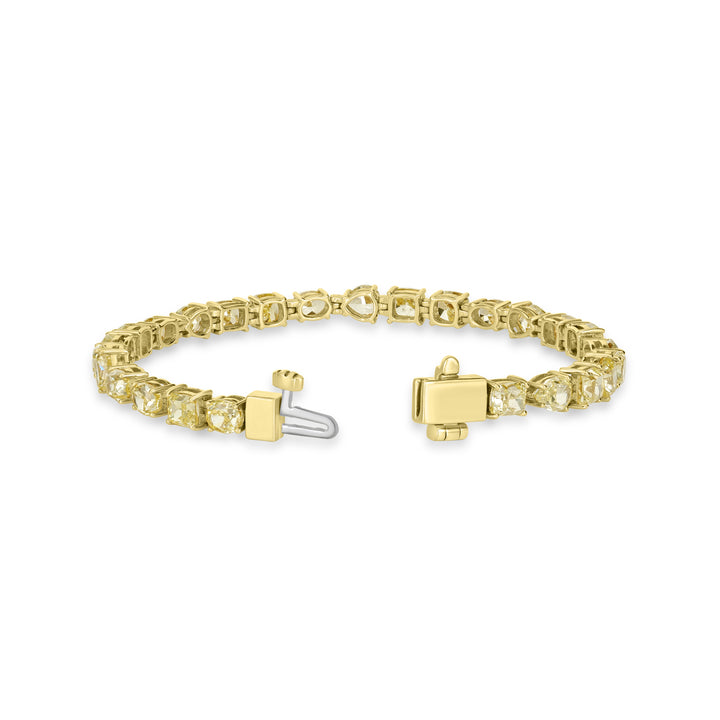 14.00 Cts Yellow Diamond Bracelet in 18K Yellow Gold