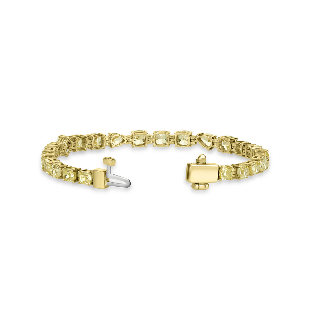 13.00 Cts Yellow Diamond Bracelet in 18K Yellow Gold