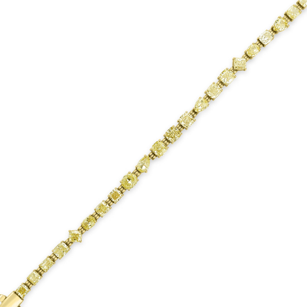 13.00 Cts Yellow Diamond Bracelet in 18K Yellow Gold