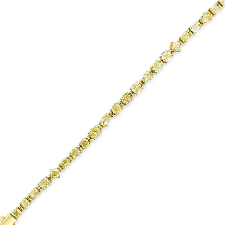 13.00 Cts Yellow Diamond Bracelet in 18K Yellow Gold