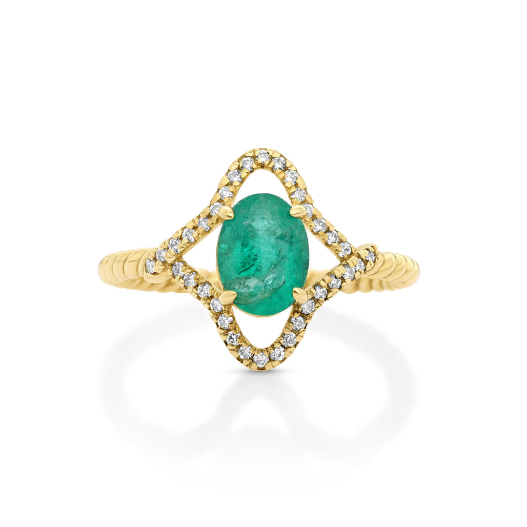 1.07 Cts Emerald and White Diamond Ring in 14K Yellow Gold