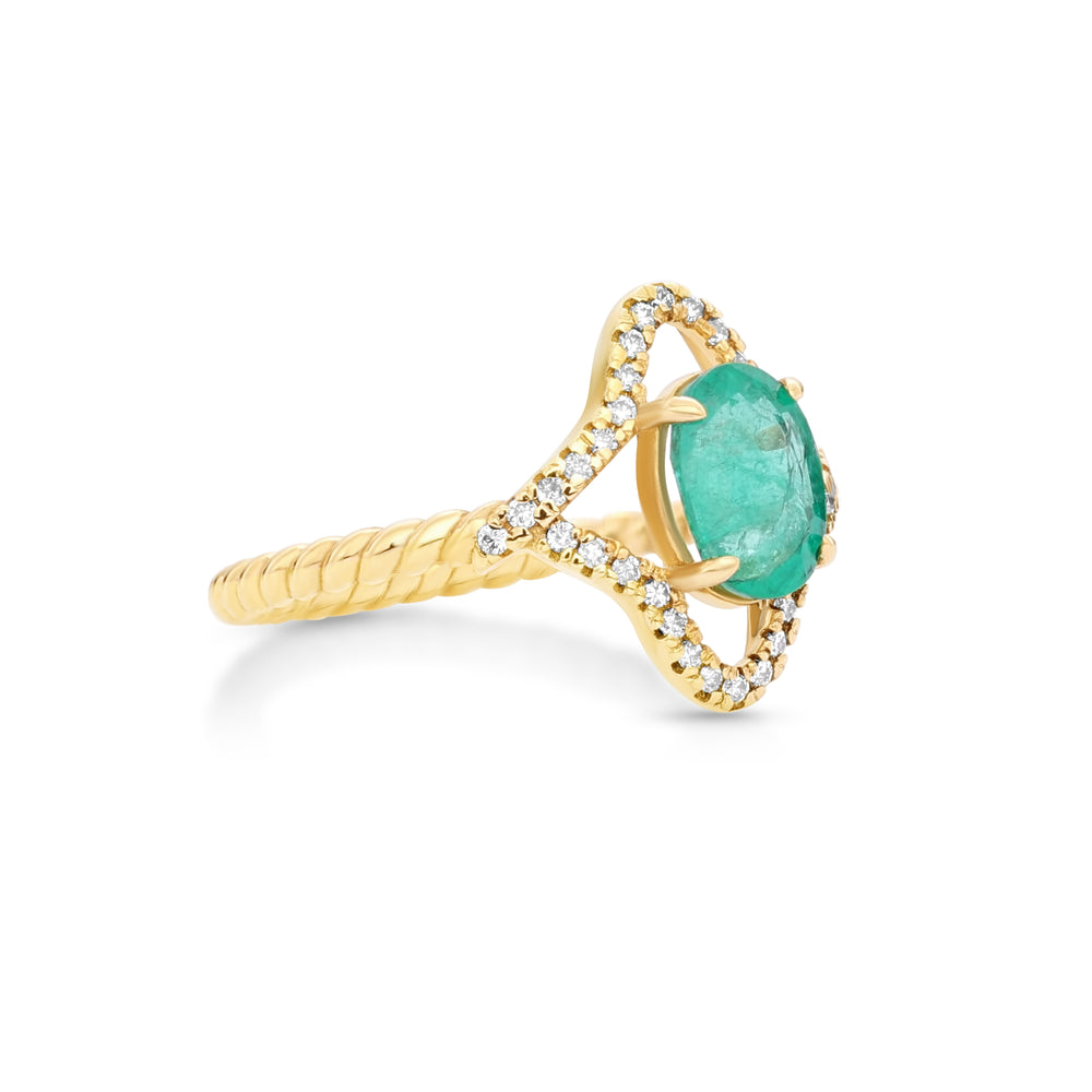 1.07 Cts Emerald and White Diamond Ring in 14K Yellow Gold