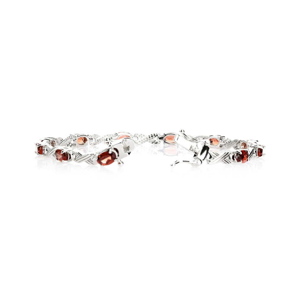 5.81 Cts Garnet Station Bracelet In 925 Sterling Silver