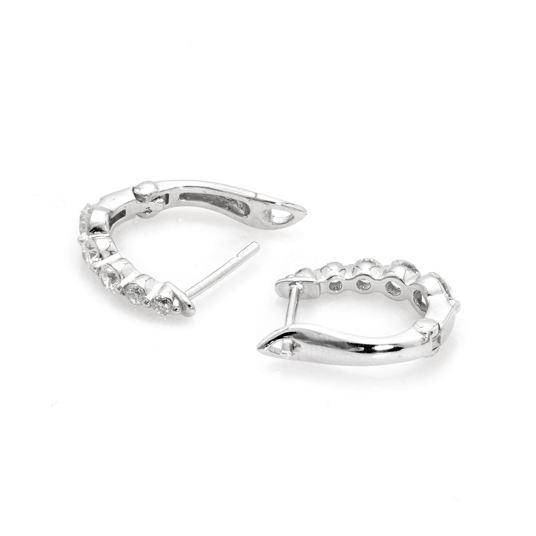 1.15 Cts Lab Grown White Diamond Earring in 14K White Gold