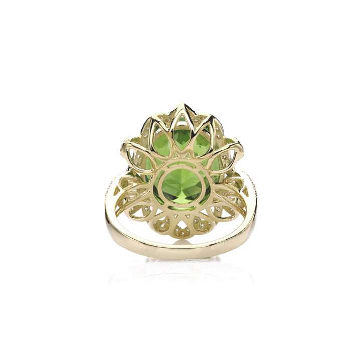 13.34 Cts Peridot and White Diamond Ring in 14K Yellow Gold