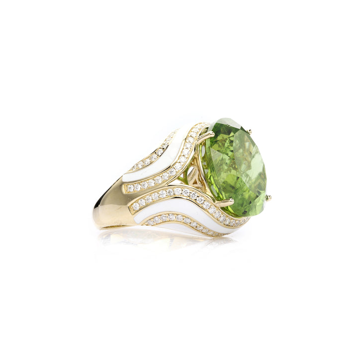 14.15 Cts Peridot and White Diamond Ring in 14K Yellow Gold
