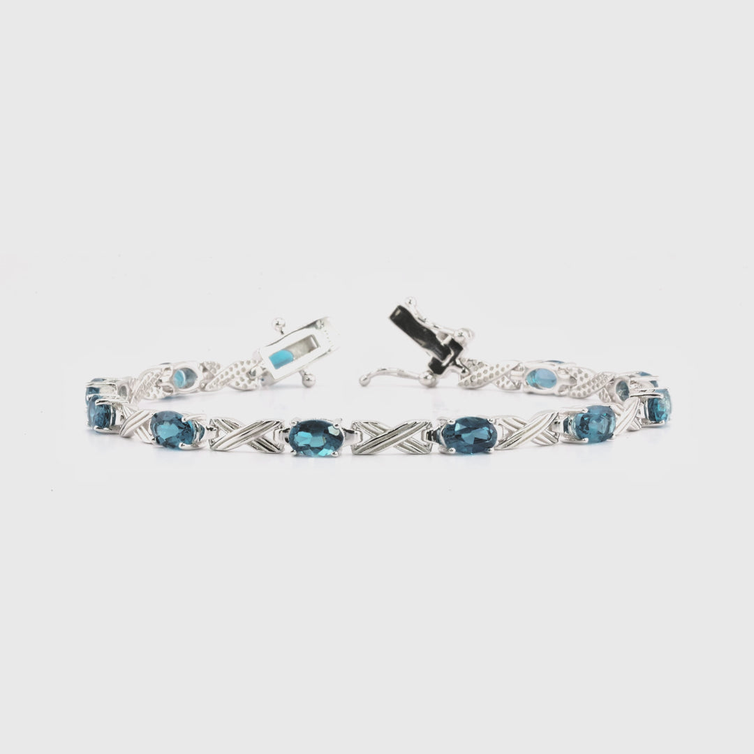 6.04 Cts London Blue Topaz Station Bracelet In 925 Sterling Silver