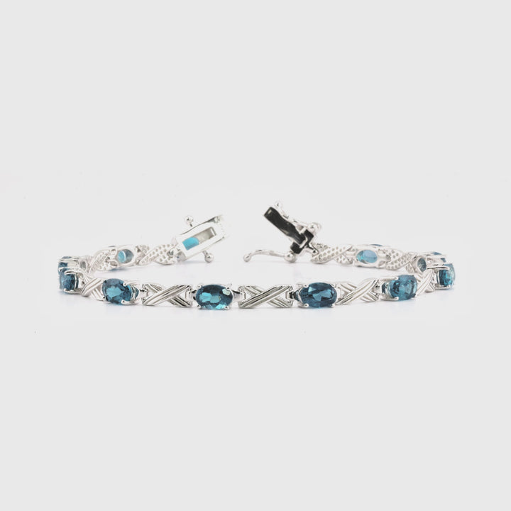 6.04 Cts London Blue Topaz Station Bracelet In 925 Sterling Silver