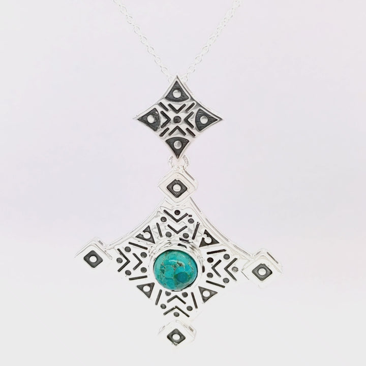 3.00 Cts Turquoise pendant in 925