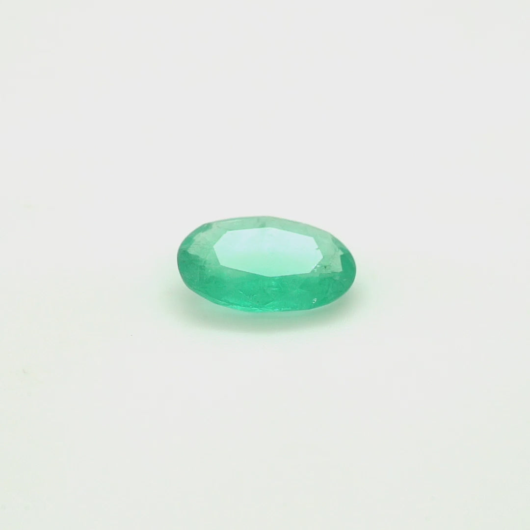 2.64 Cts Emerald 12X9 MM Oval Gemstone