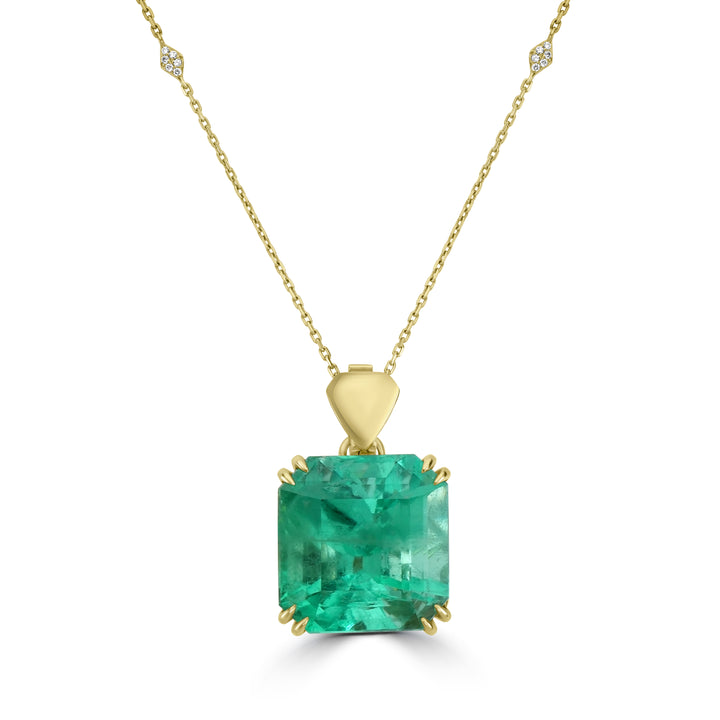 76.13 Cts Colombian Emerald and White Diamond Pendant in 18K Yellow Gold