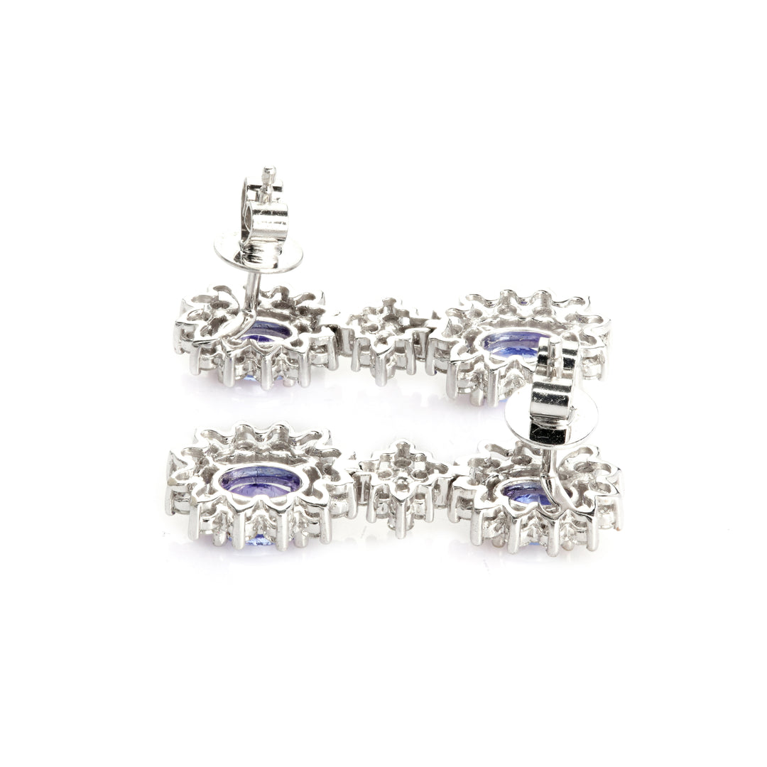 2.95 Cts Tanzanite and White Diamond Earring in 14K White Gold
