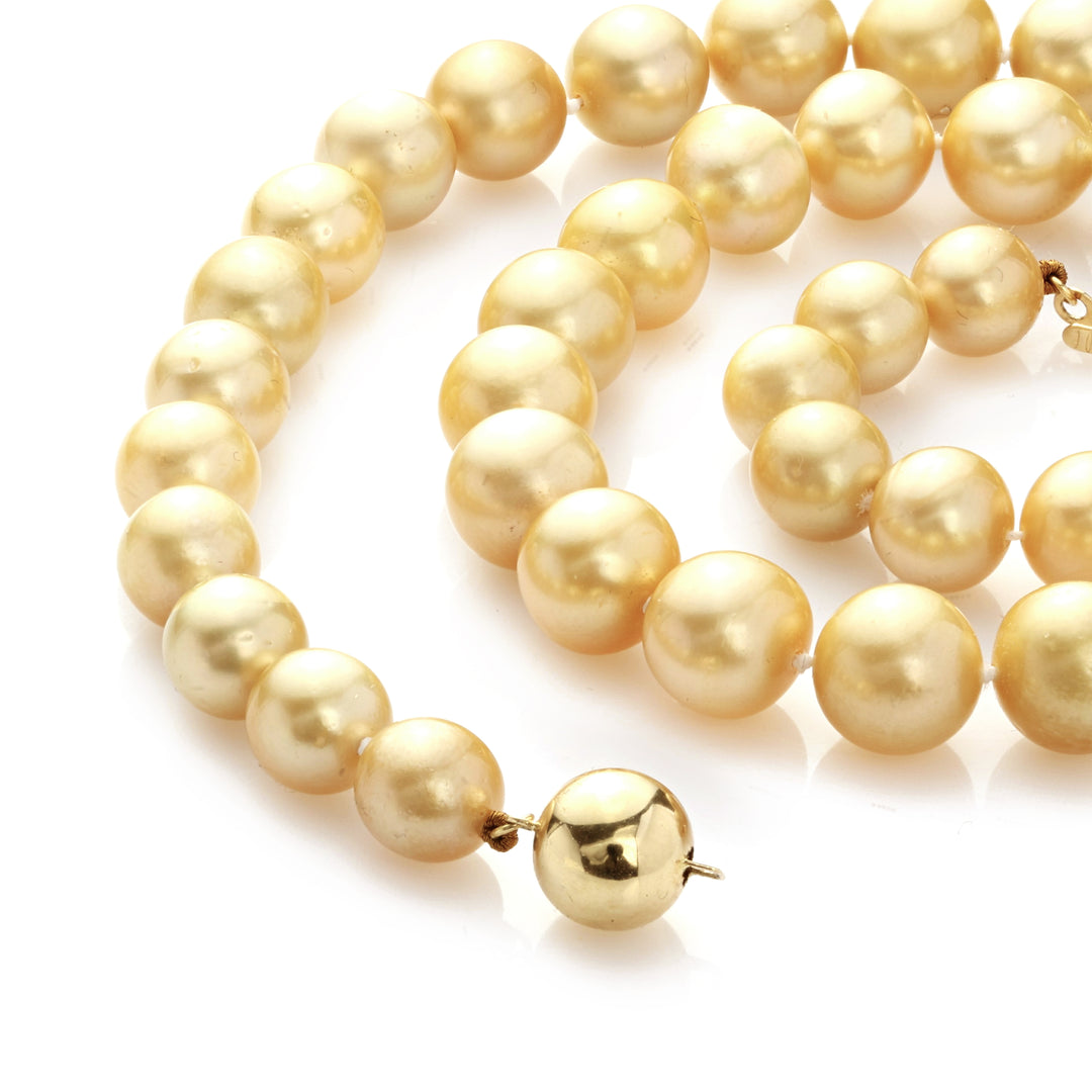 8.00-10.00 MM Round Golden Australian South Sea Pearl Necklace in 18K Yellow Gold