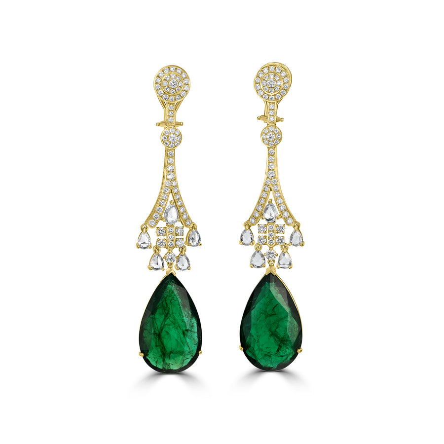39.00 Cts Emerald and White Diamond Earring in 18K Yellow Gold