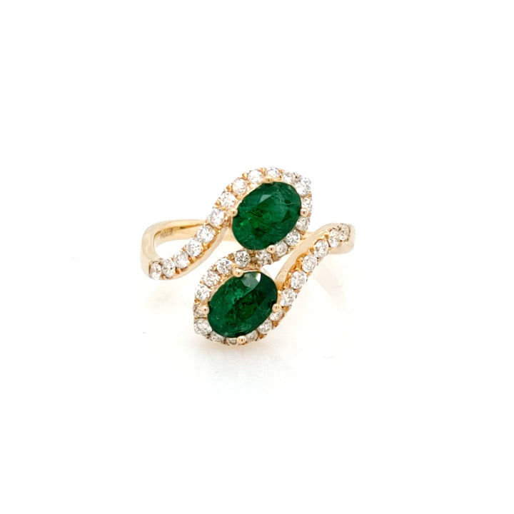1.76 Cts Emerald and White Diamond Ring in 14K Yellow Gold