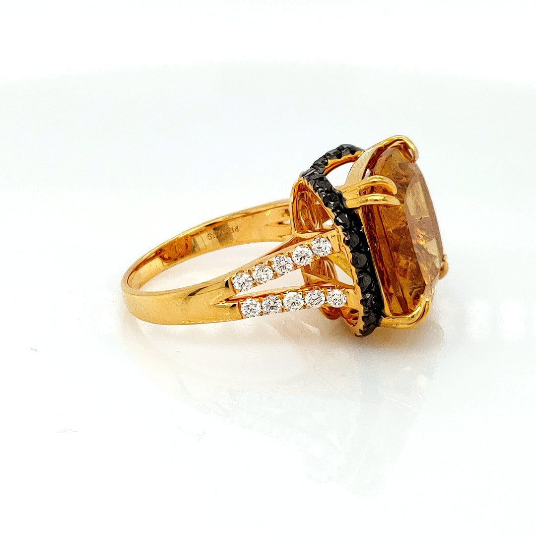 15.00 Cts Yellow Apatite and White Diamond Ring in 14K 2-Tone