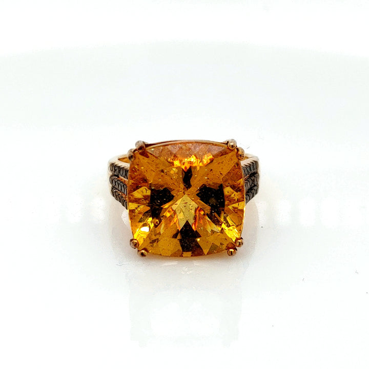 15.00 Cts Yellow Apatite and Black Diamond Ring in 14K 2-Tone