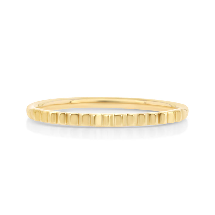 Grooved Ring in 14K Yellow Gold