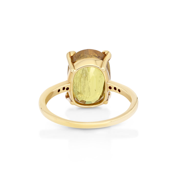 7.5 Cts Yellow Sapphire and White Diamond Ring in 14K Yellow Gold