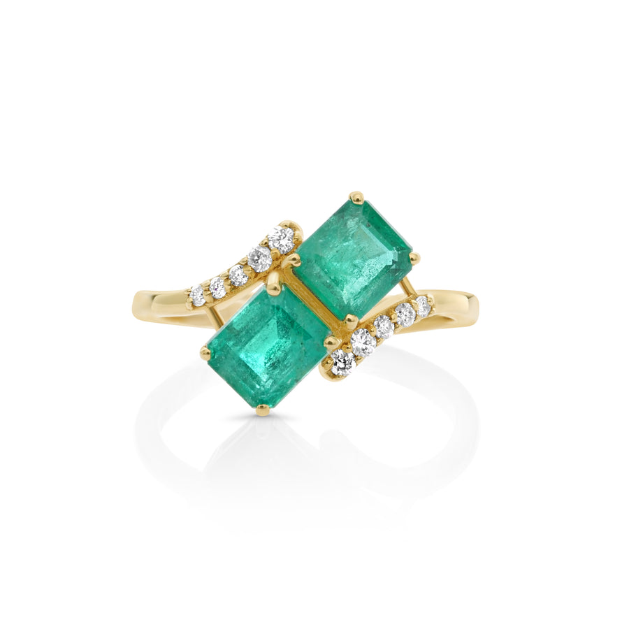 2.09 Cts Emerald and White Diamond Ring in 14K Yellow Gold