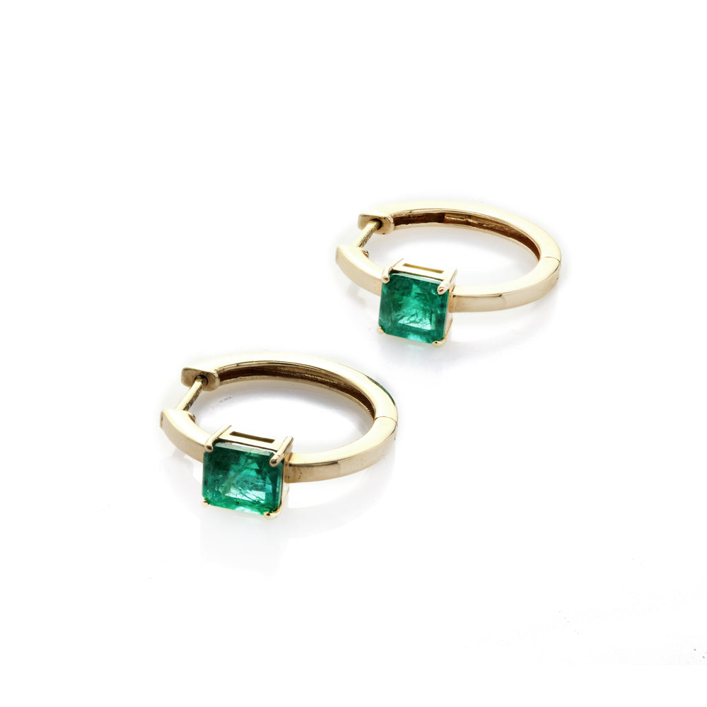 2.24 Cts Emerald Earring in 14K Yellow Gold
