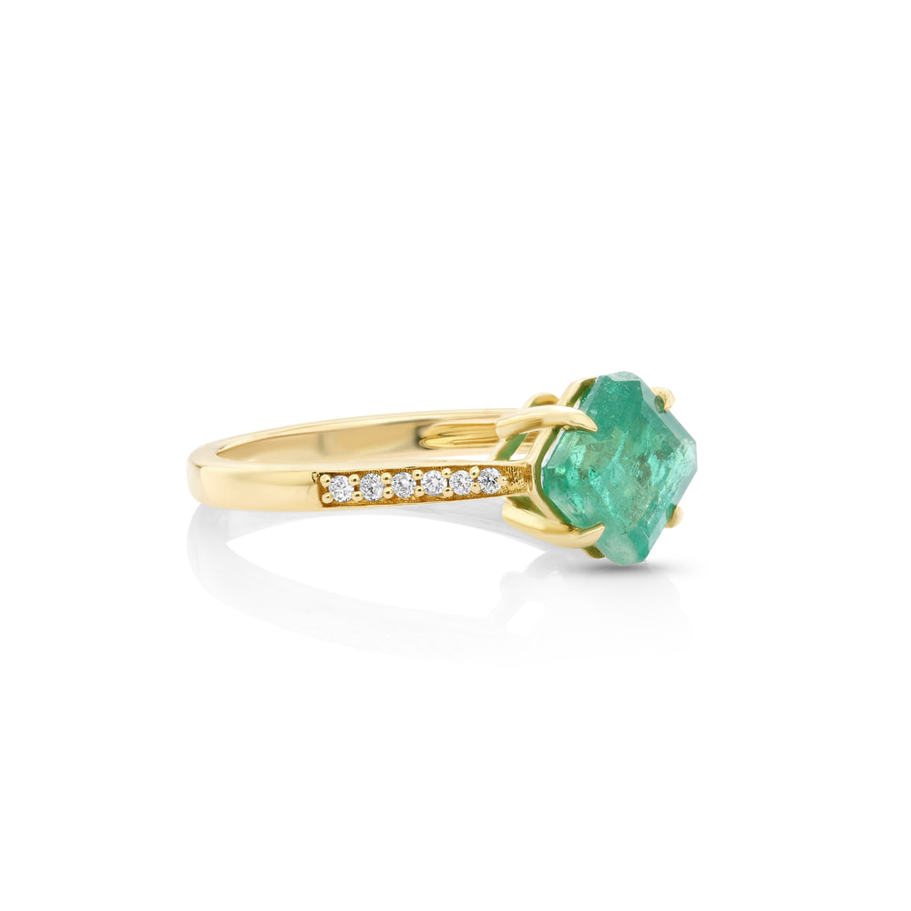 2.01 Cts Emerald and White Diamond Ring in 14K Yellow Gold