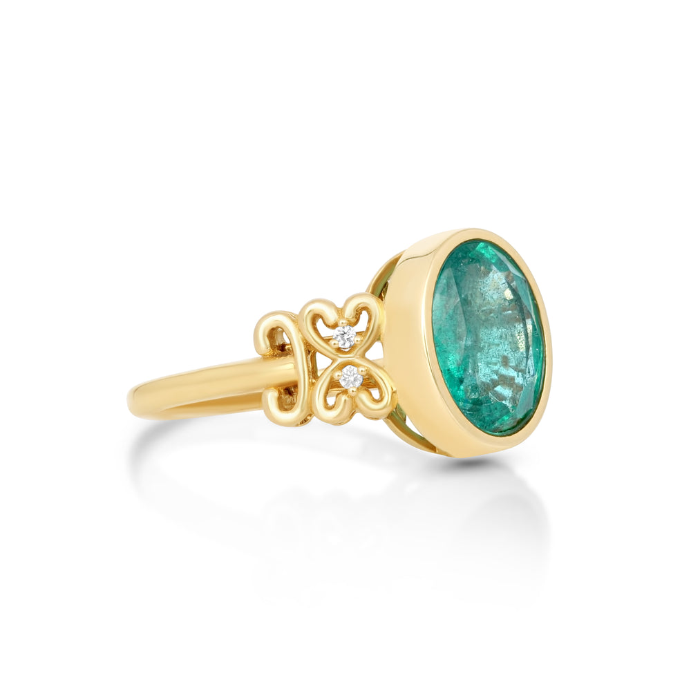 2.9 Cts Emerald and White Diamond Ring in 14K Yellow Gold