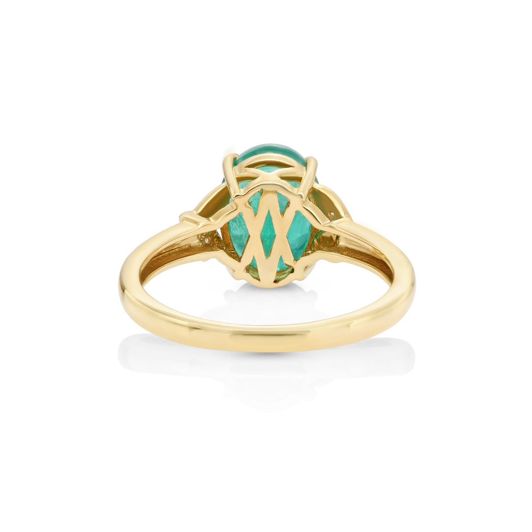2.77 Cts Emerald and White Diamond Ring in 14K Yellow Gold