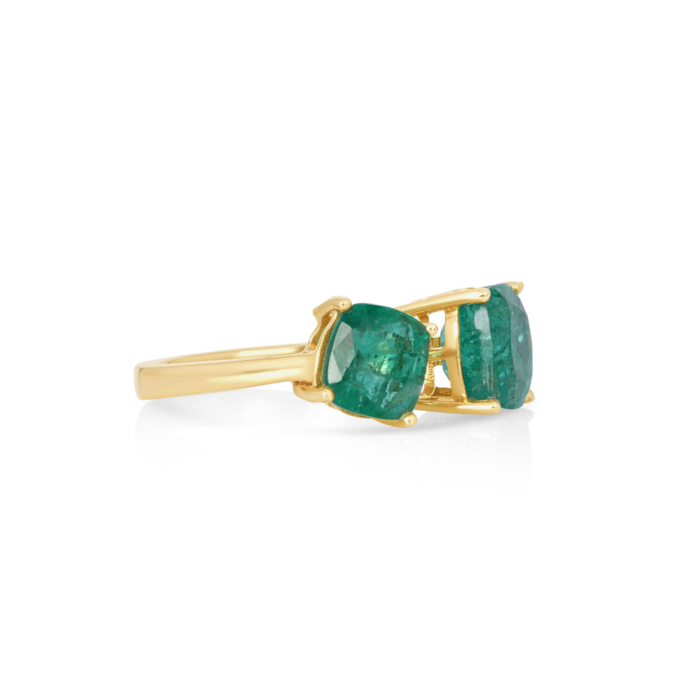 4.55 Cts Emerald Ring in 14K Yellow Gold