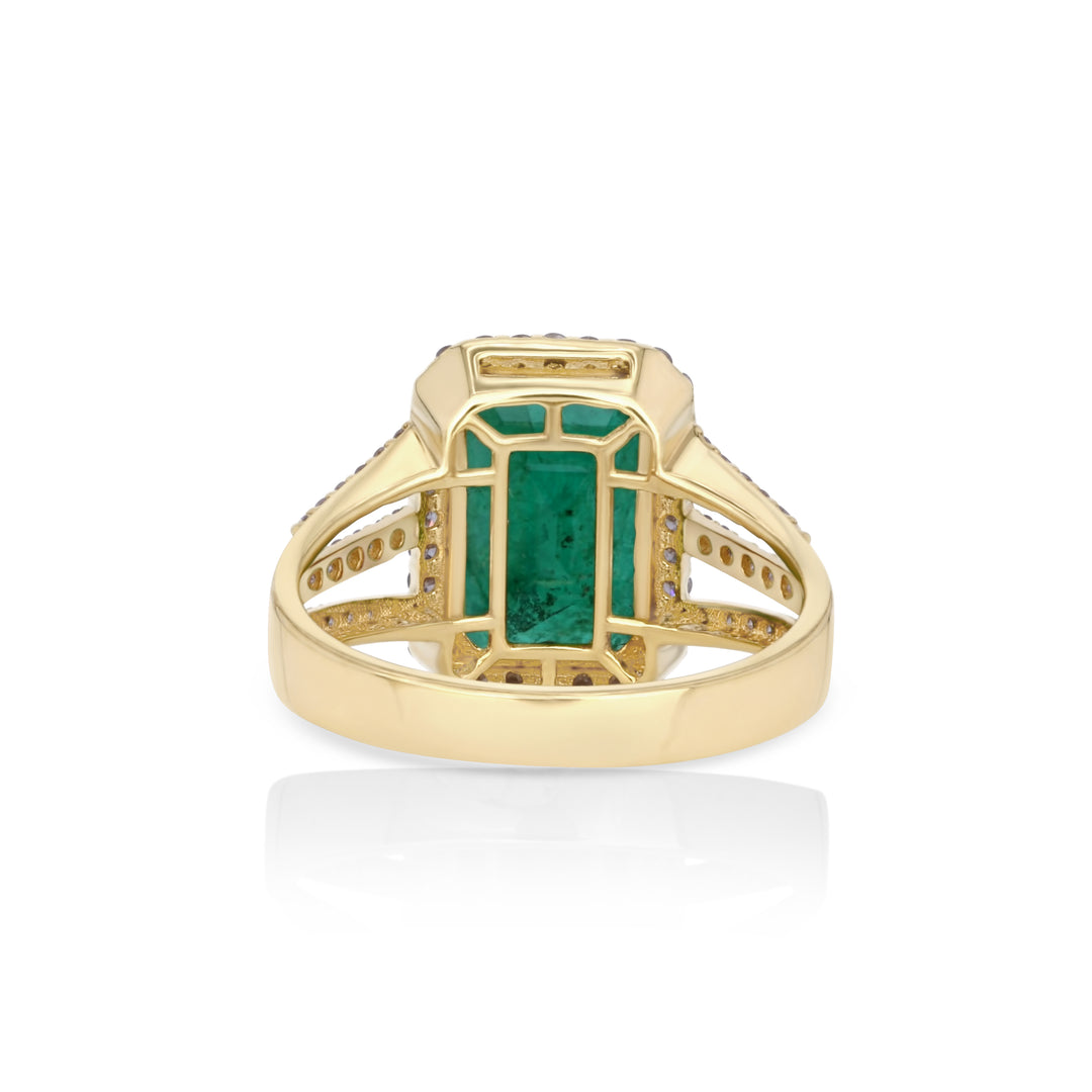 4.69 Cts Emerald and White Diamond Ring in 14K Yellow Gold