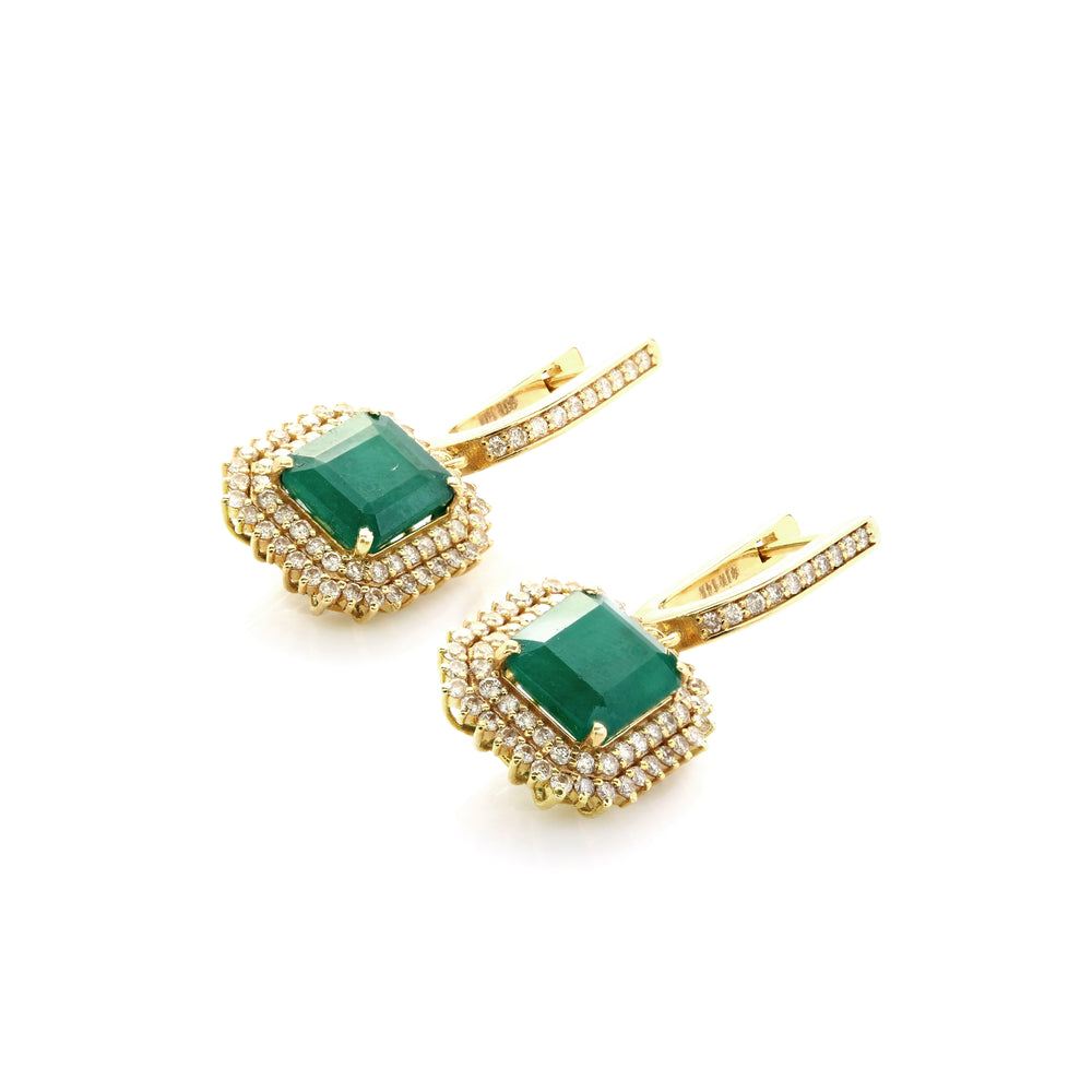 5.64 Cts Emerald and White Diamond Earring in 14K Yellow Gold
