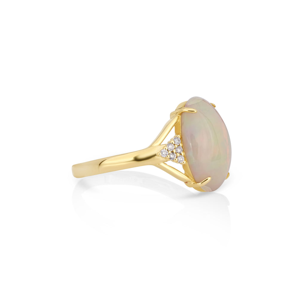 3.03 Cts Opal and White Diamond Ring in 14K Yellow Gold