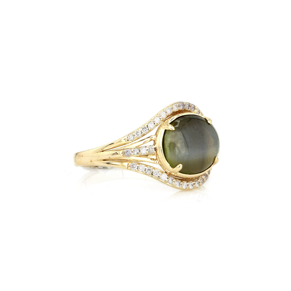 3.23 Cts Sillimanite and White Diamond Ring in 14K Yellow Gold