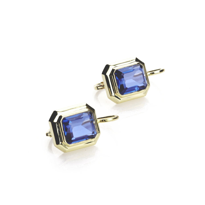 7.39 Cts Tanzanite Colored Doublet Quartz Earring in Brass