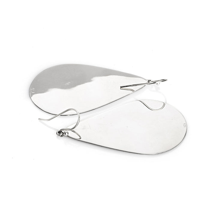 Pear Shaped Dangle Earring in Oxidized 925 Silver