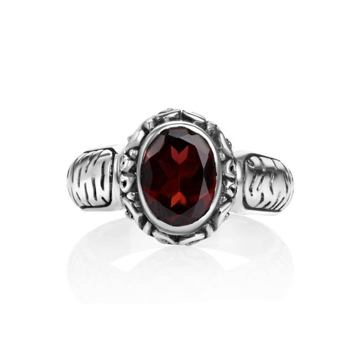 1.00 Cts Garnet Solitaire Ring in Oxidized 925 Silver