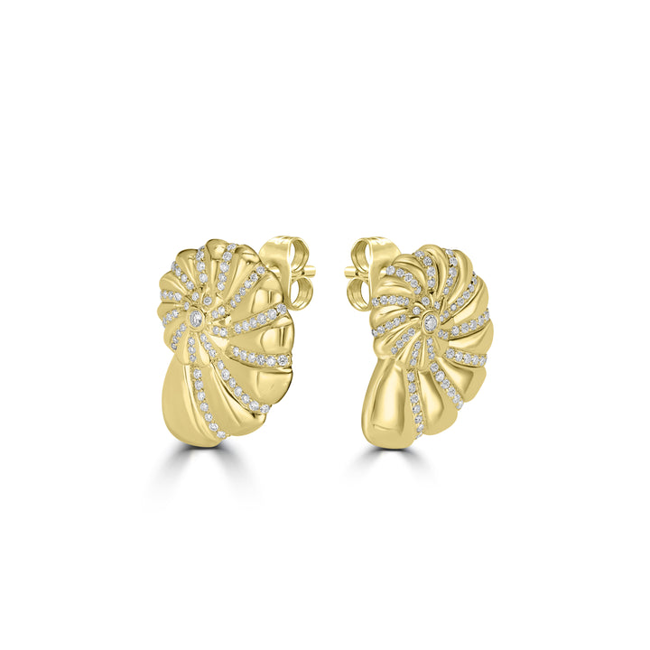 0.83 Cts White Diamond ROUND SHELL Earring in 14K Yellow Gold