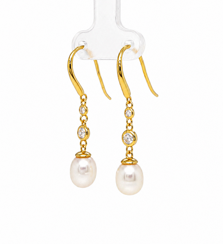 6.81 Cts Pearl and Moissanite Earring in 925 Yellow Gold Plated