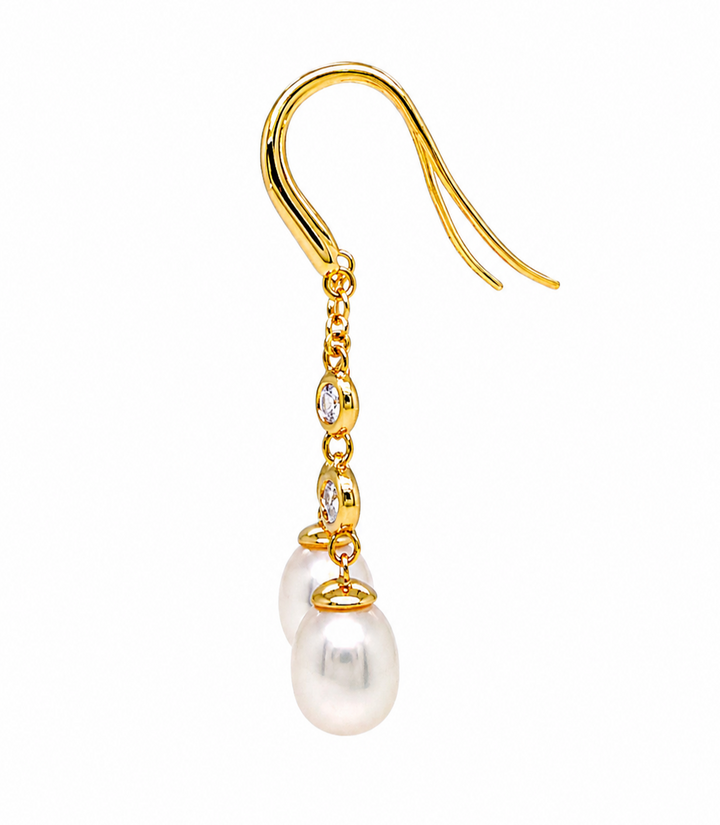 6.81 Cts Pearl and Moissanite Earring in 925 Yellow Gold Plated