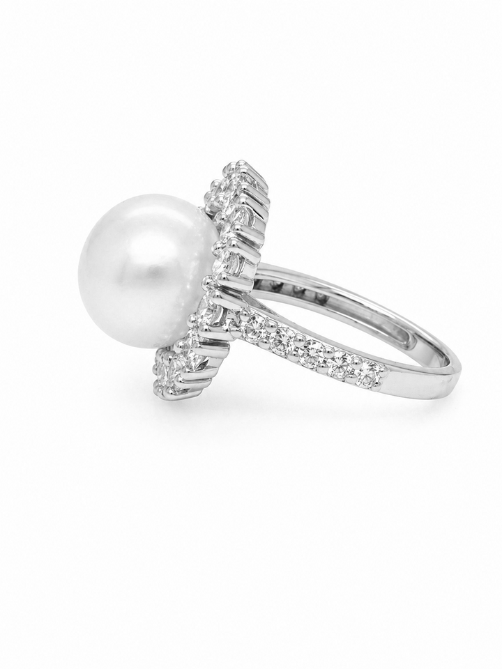 8.75 Cts Pearl and Moissanite Ring in 925 Platinum Plated