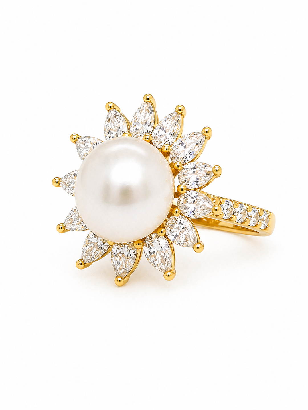 9.00 Cts Pearl and Moissanite Ring in 925 Yellow Gold Plated