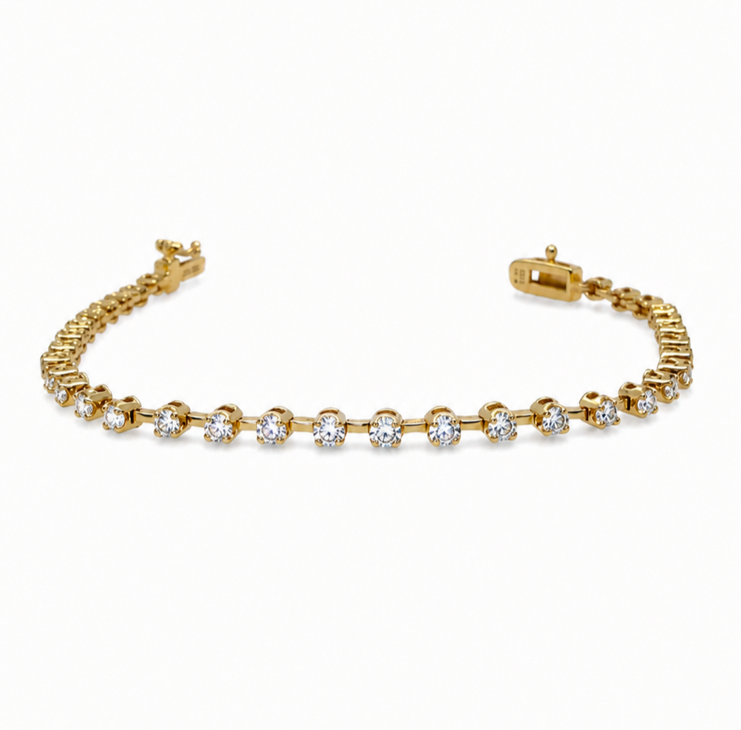 1.04 DEW Moissanite Bracelet in 925 Yellow Gold Plated