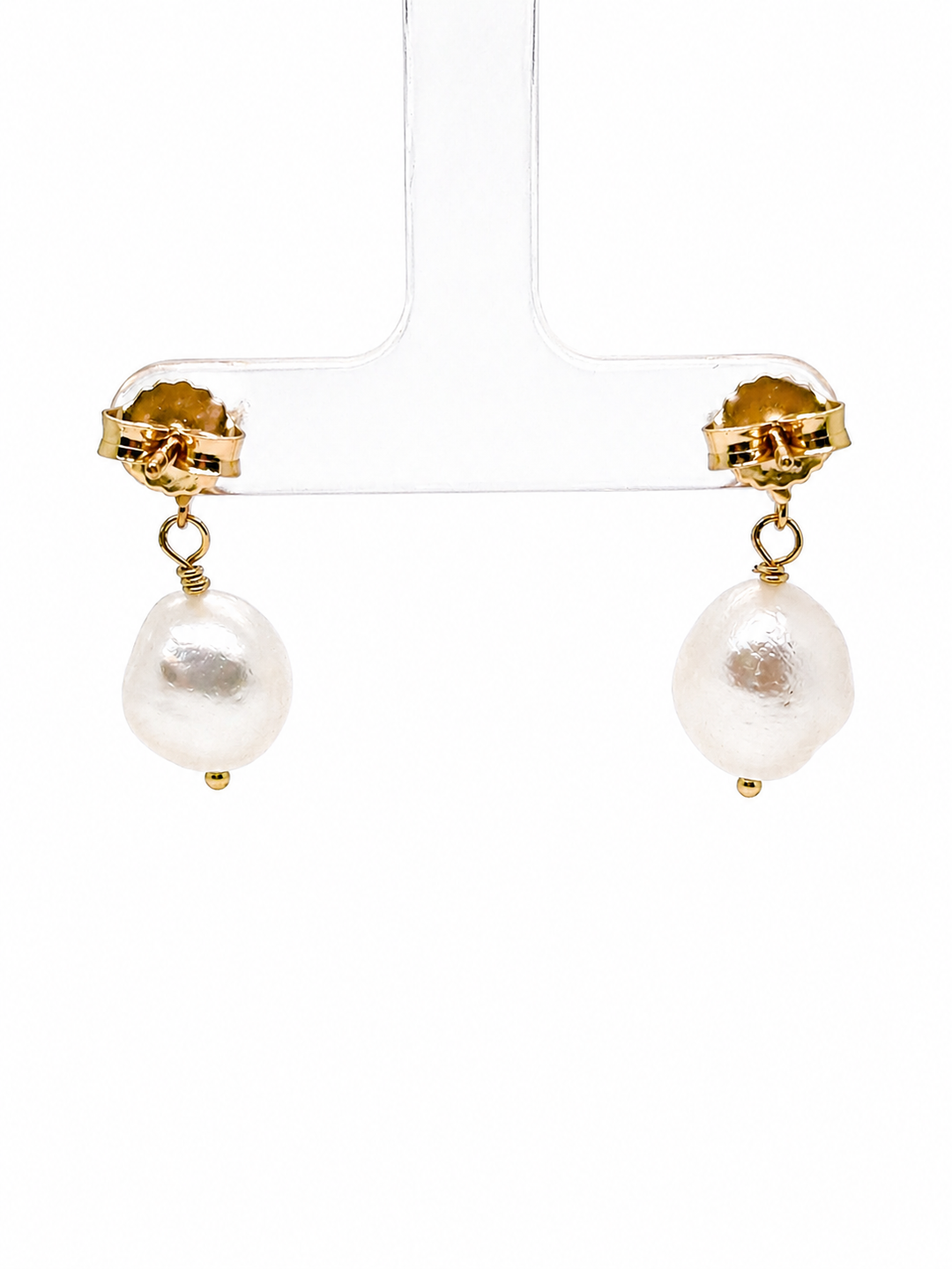 18.05 Cts Pearl and Moissanite Earring in 925 Yellow Gold Plated