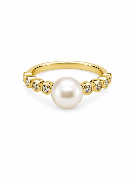 Pearl and Lab Grown Diamond Ring in 925 Yellow Gold Plated