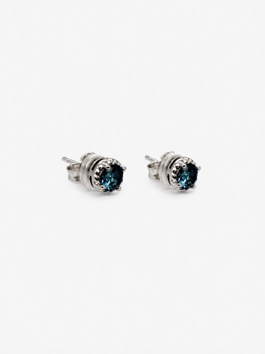 0.91 Ctw Blue Lab Grown Diamond Earring in 925 Platinum Plated