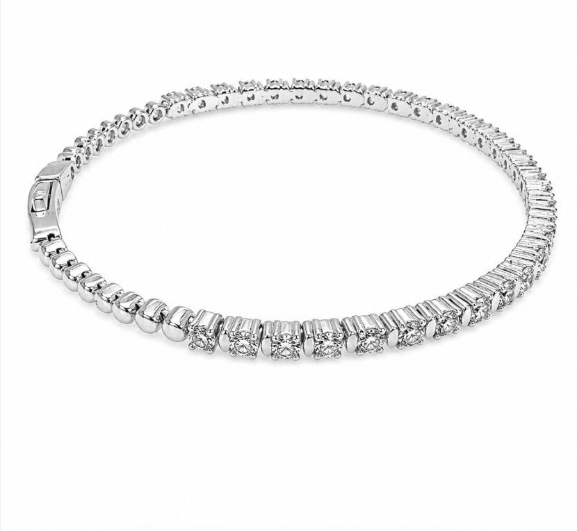 2.30 Ctw Lab Grown Diamond Flex Bangle in 925 Platinum Plated