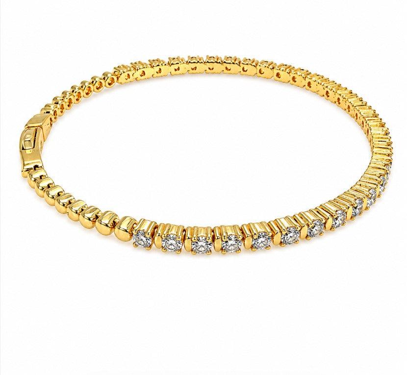 2.30 Ctw Lab Grown Diamond Flex Bangle in 925 Yellow Gold Plated