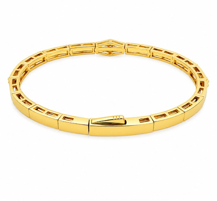 2.45 Ctw Lab Grown Diamond Flex Bangle in 925 Yellow Gold Plated