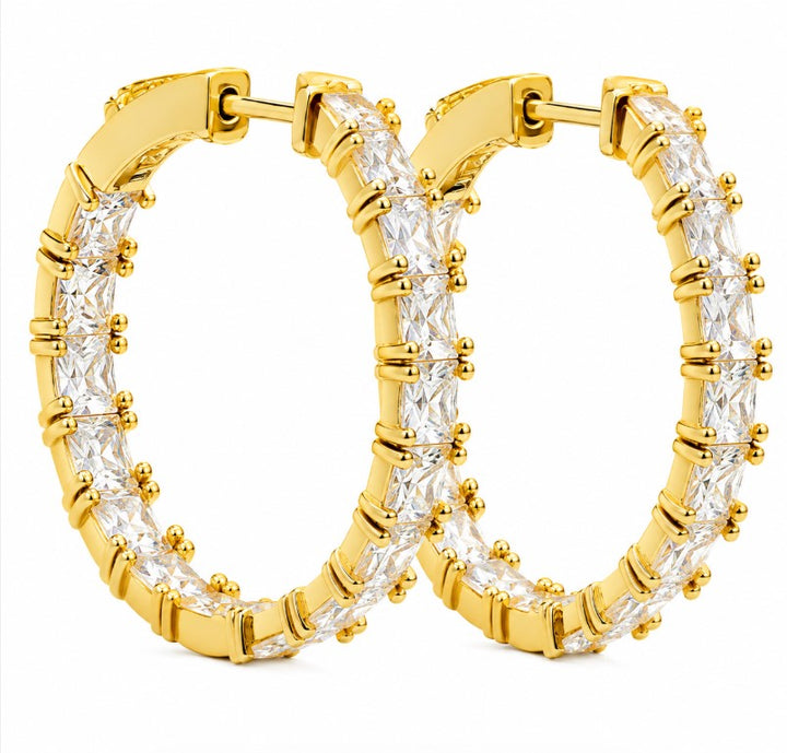 20.25 Ctw White Zircon Hoop Earring in Brass Yellow Gold
