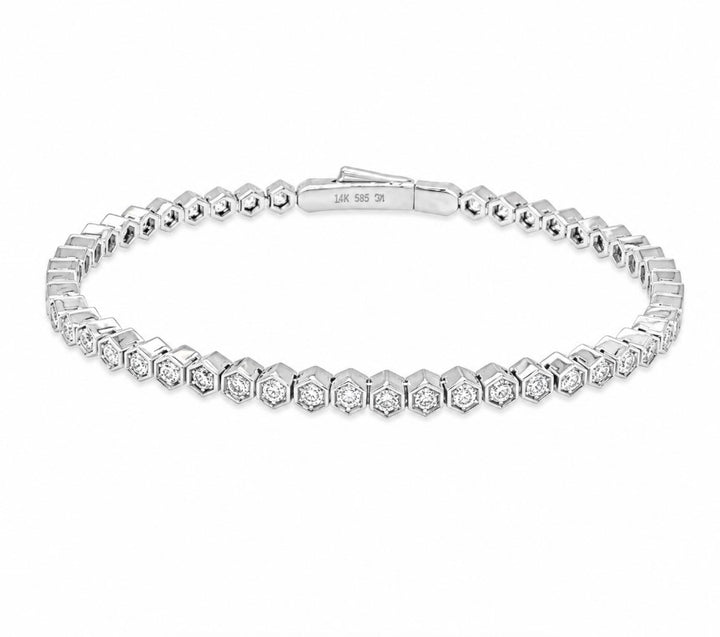 1.07 Ctw Lab Grown Diamond Flex Bangle in 925 Platinum Plated